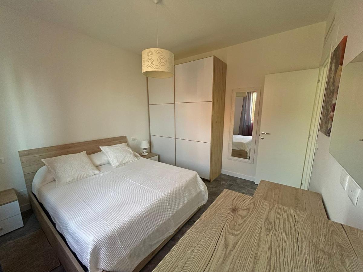 Magic Apartments Bardolino Bagian luar foto