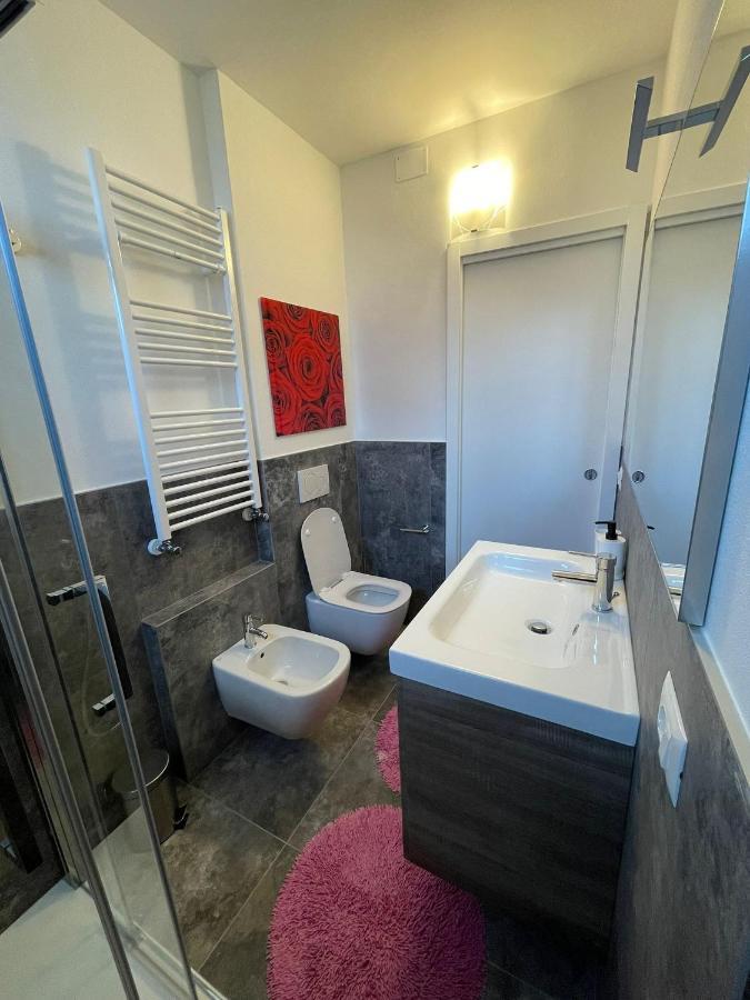 Magic Apartments Bardolino Bagian luar foto